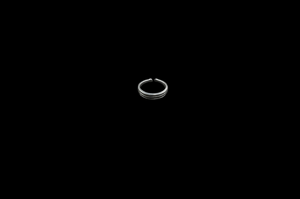 Elegant Silver Toe Rings
