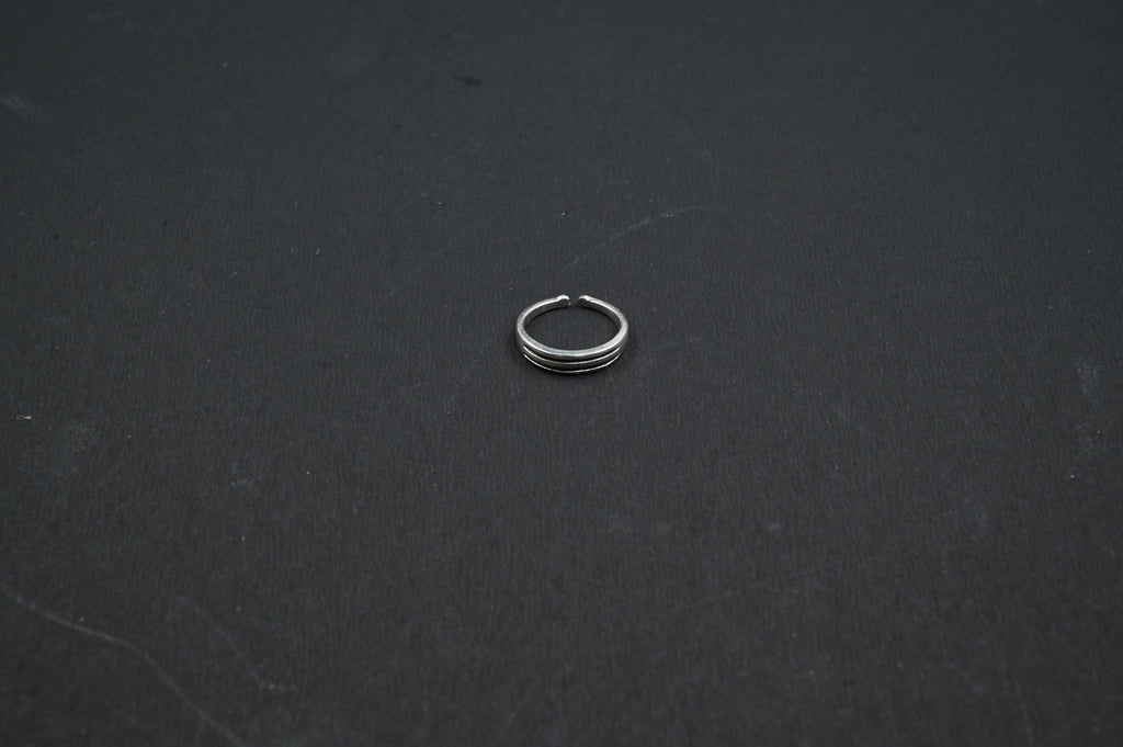 Elegant Silver Toe Rings