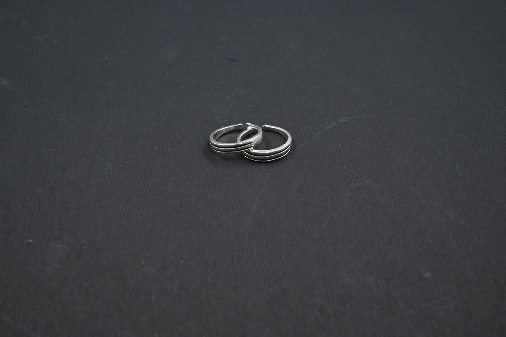 Elegant Silver Toe Rings