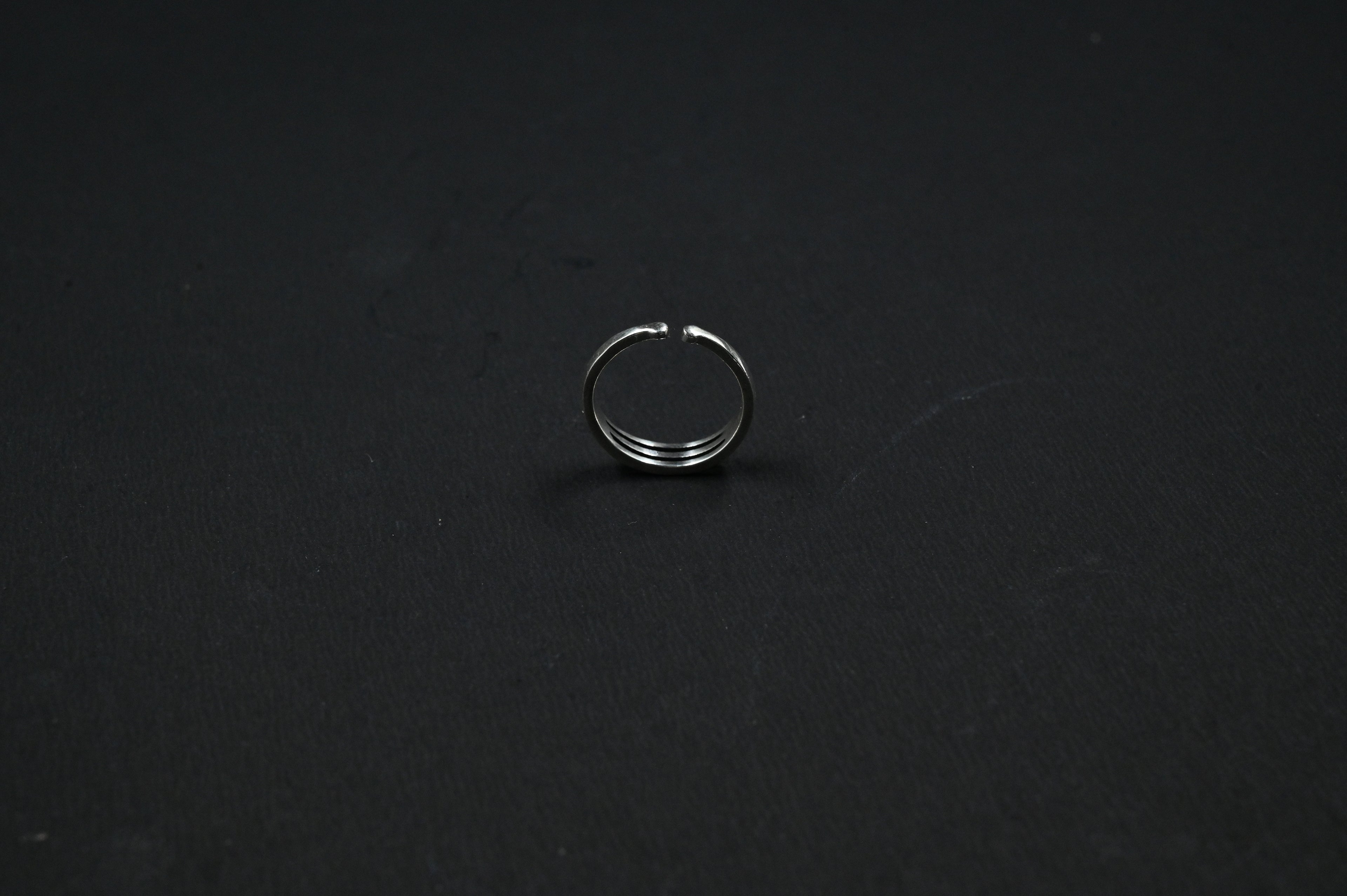 Elegant Silver Toe Rings