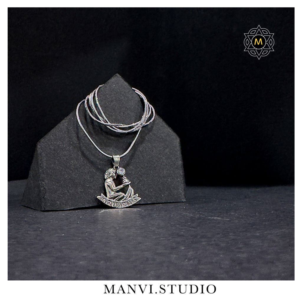 THIN NECK CHAINS