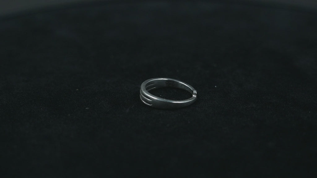 Elegant Silver Toe Rings