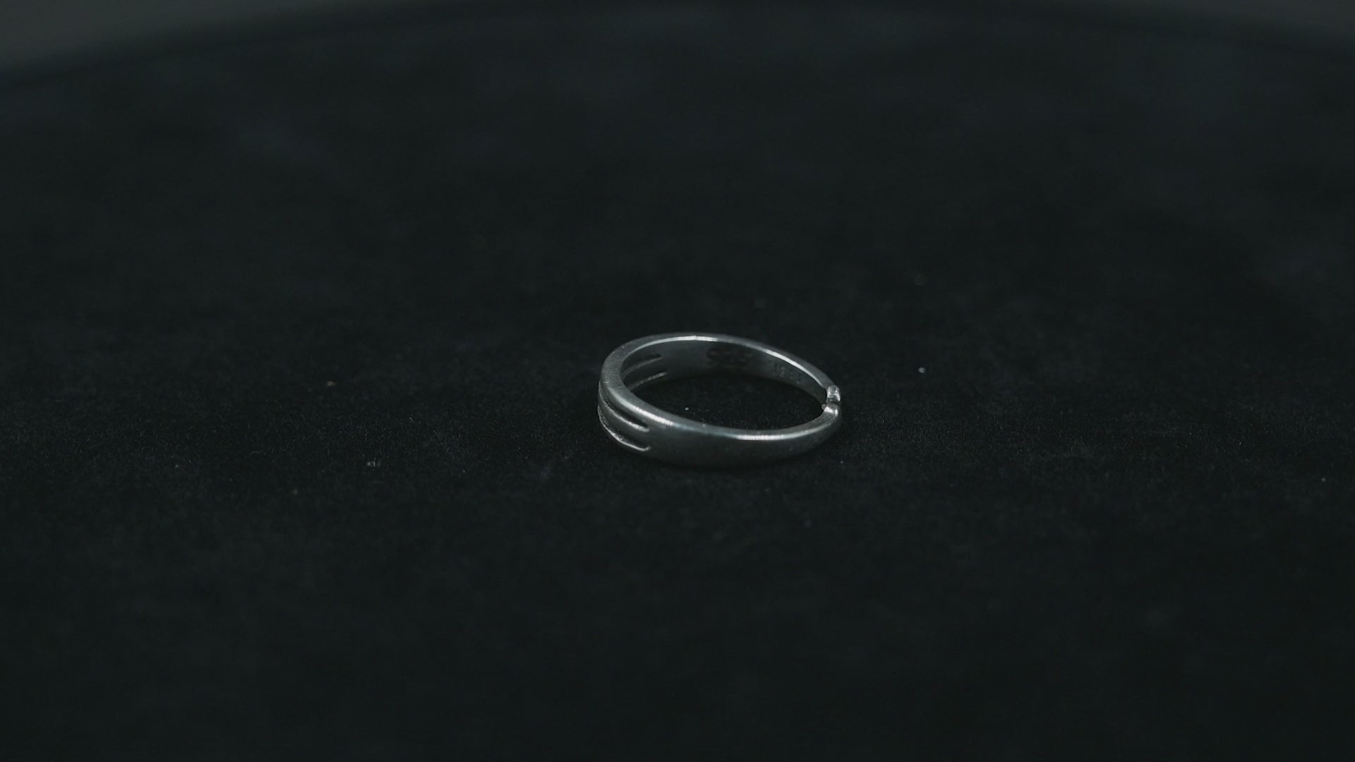 Elegant Silver Toe Rings